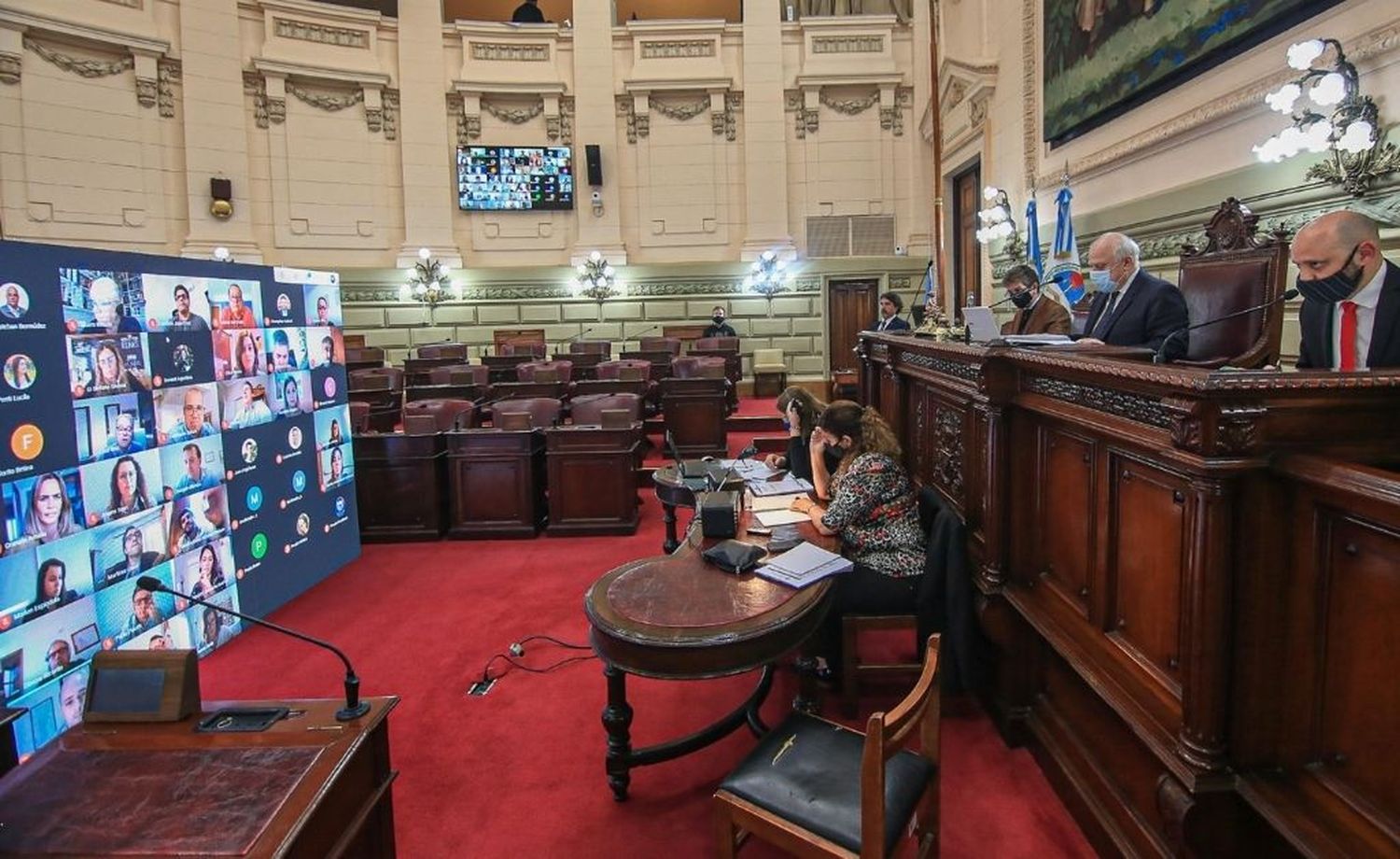 Diputados votaría paridad y ART pero define el Senado