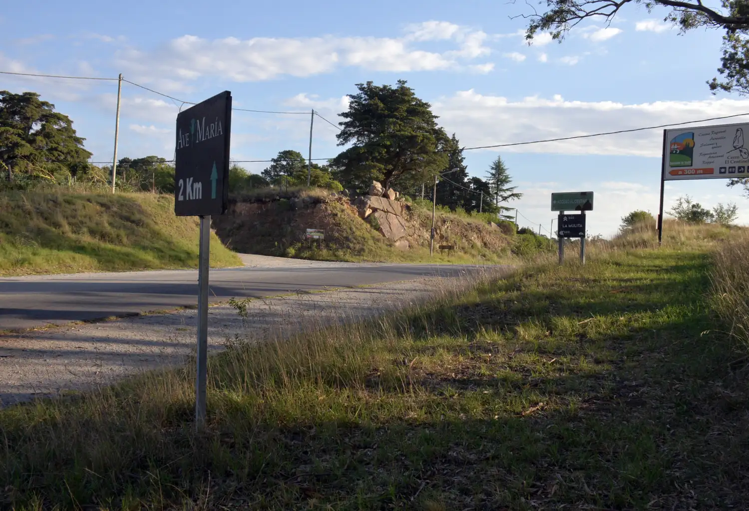 El acceso a El Centinela.