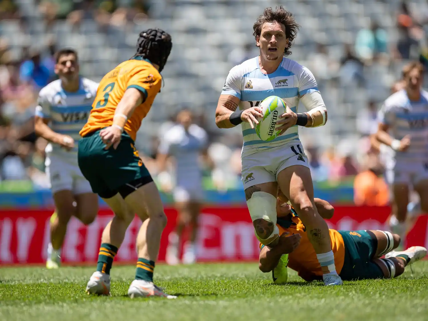 Los Pumas 7’s levantaron su nivel y avanzaron a semifinales