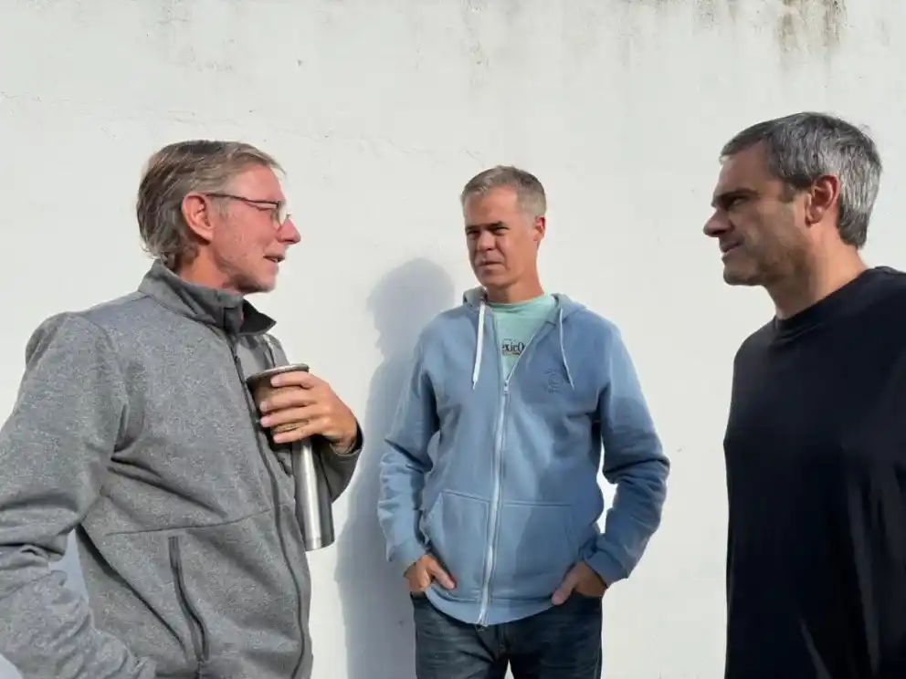 En Gualeguaychú, foto de unidad