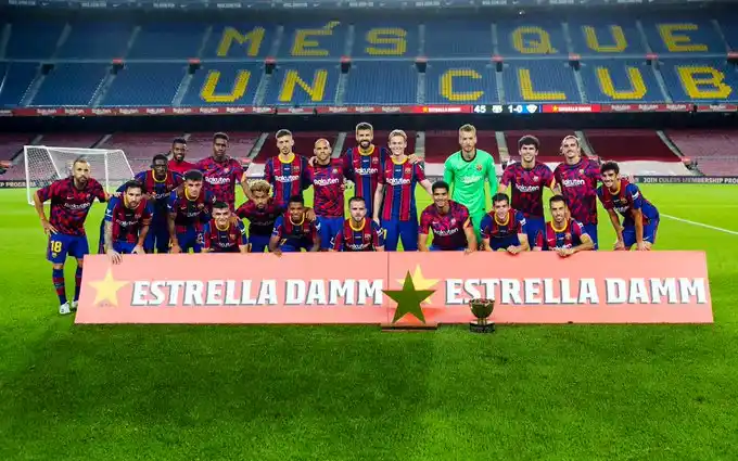  Trofeo para Barcelona, con una buena versión de Messi