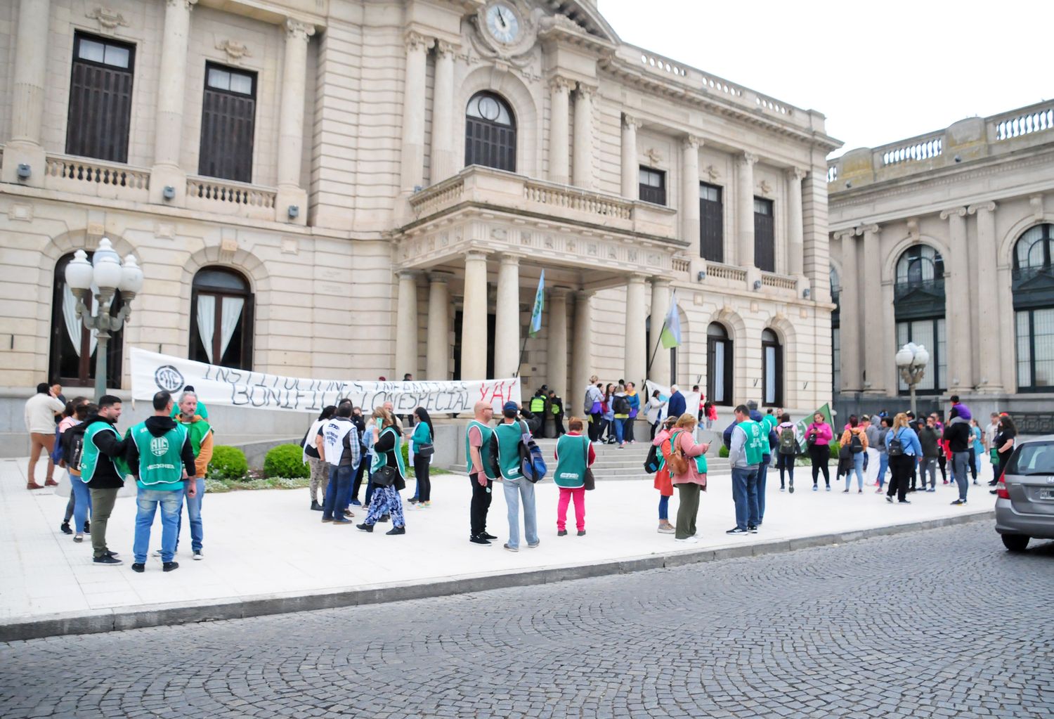 “Están más preocupados por sancionar que por resolver este problema”