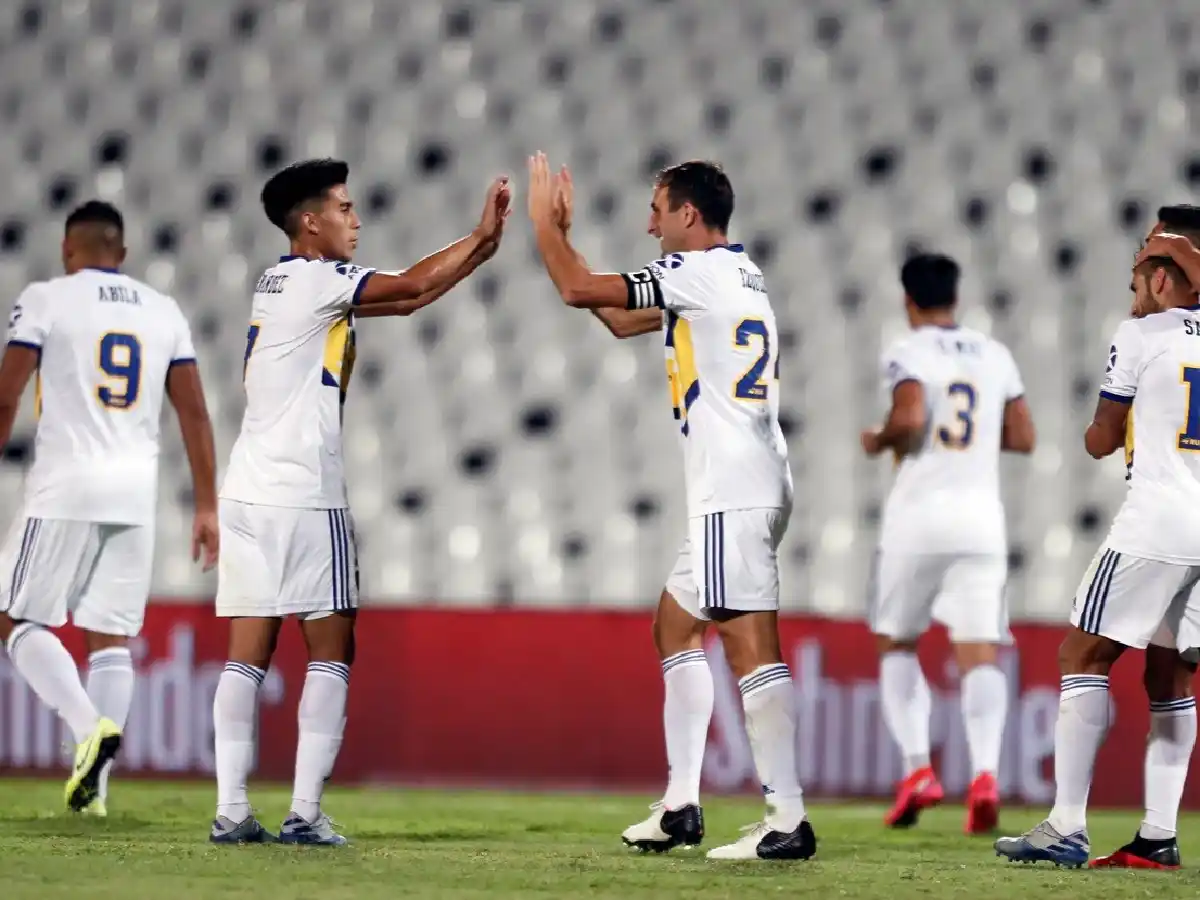 Boca se floreó y goleó a Godoy Cruz 