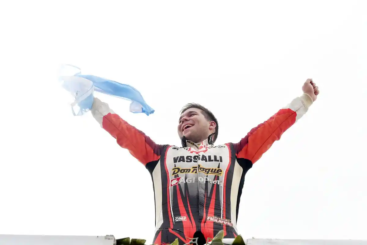 Valentín Aguirre se quedó con la primera carrera especial del Turismo Carretera