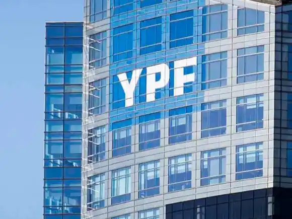 La Argentina acusó al fondo Burford de pretender impedirle volver a los mercados