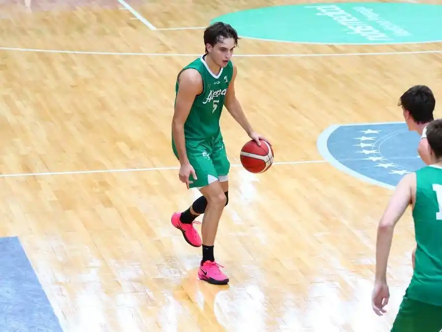 tiago tomatis