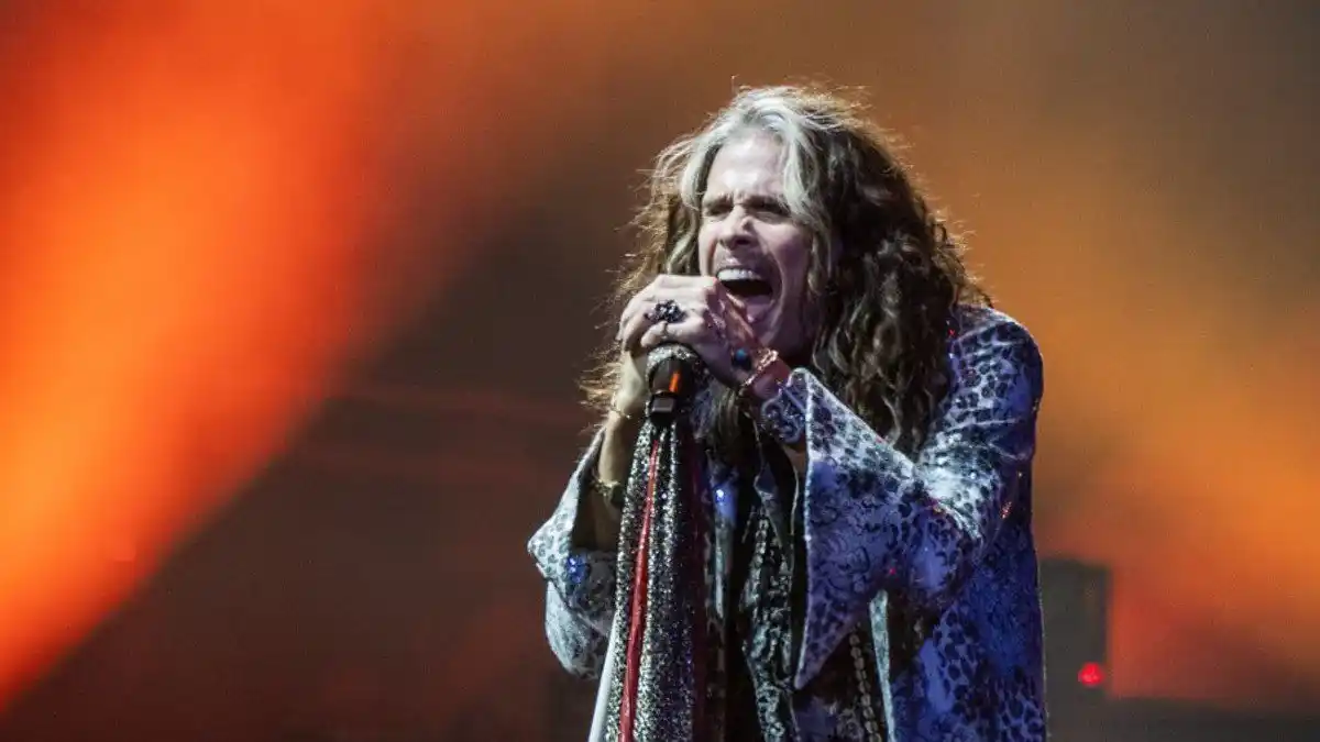 Demandan a Steven Tyler por agresión y abuso sexual
