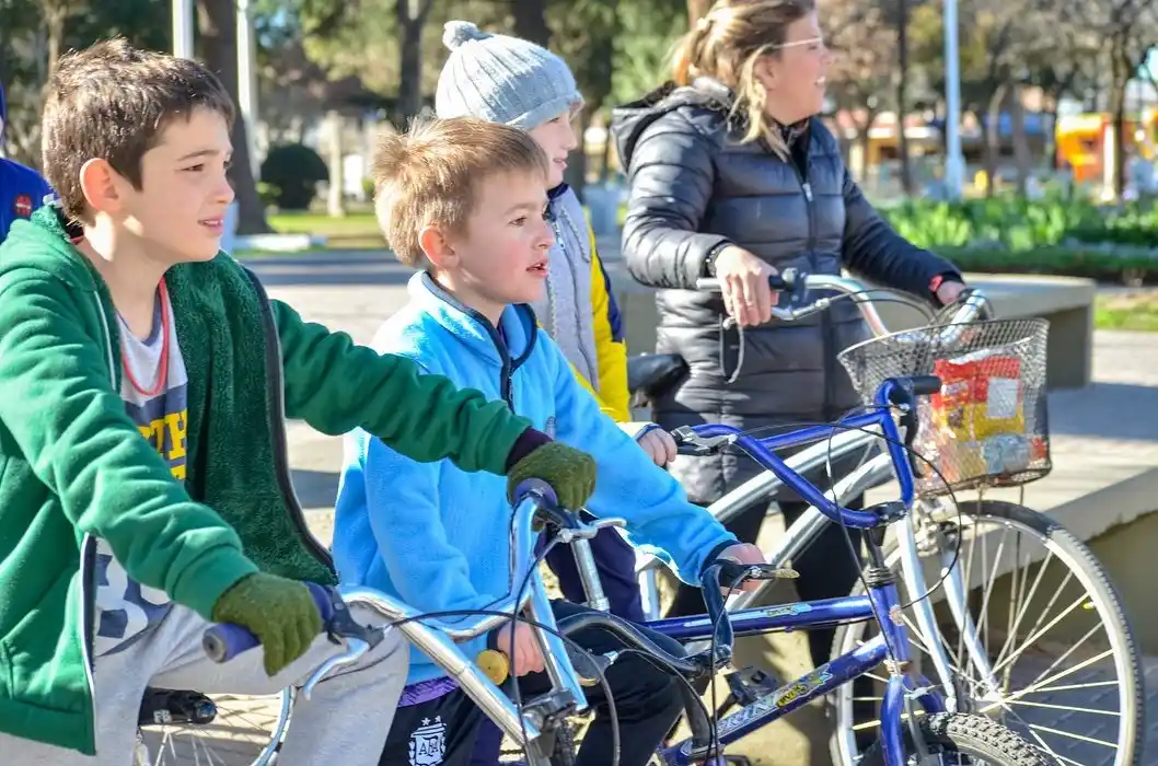 Jornada ideal para actividades al aire libre en el tramo final del receso invernal para los estudiantes. Foto: Ilustración