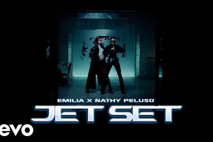 Emilia presentó "Jet Set", su nuevo tema junto a Nathy Pelusso