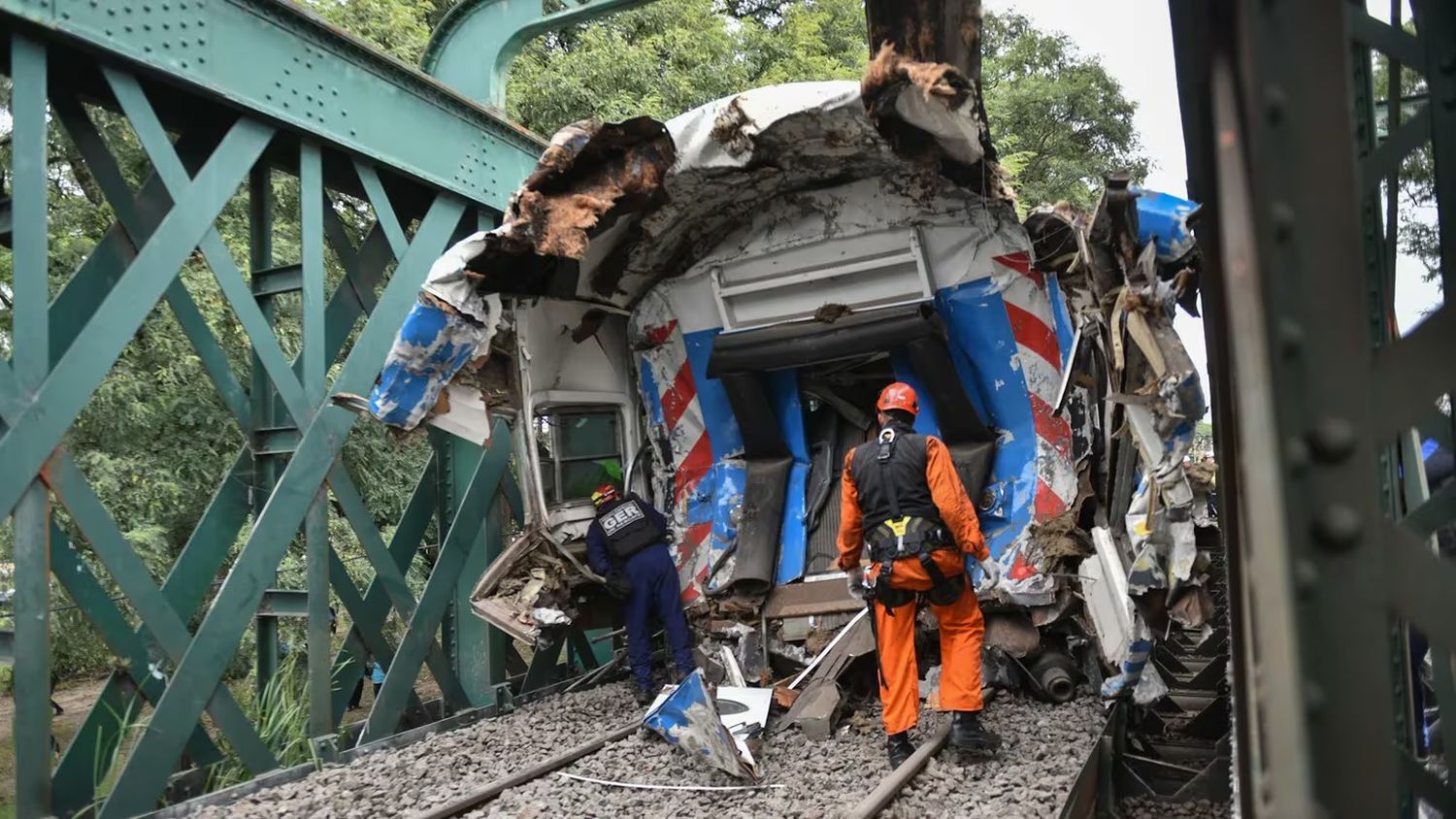 La manera en que el maquinista comunicó el choque del tren