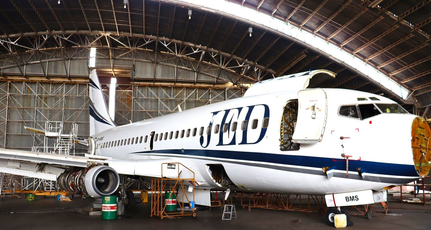 Air Zimbabwe resucita un Boeing 737-200 Combi con casi medio siglo de antigüedad