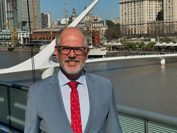 Visita del embajador de los Países Bajos
