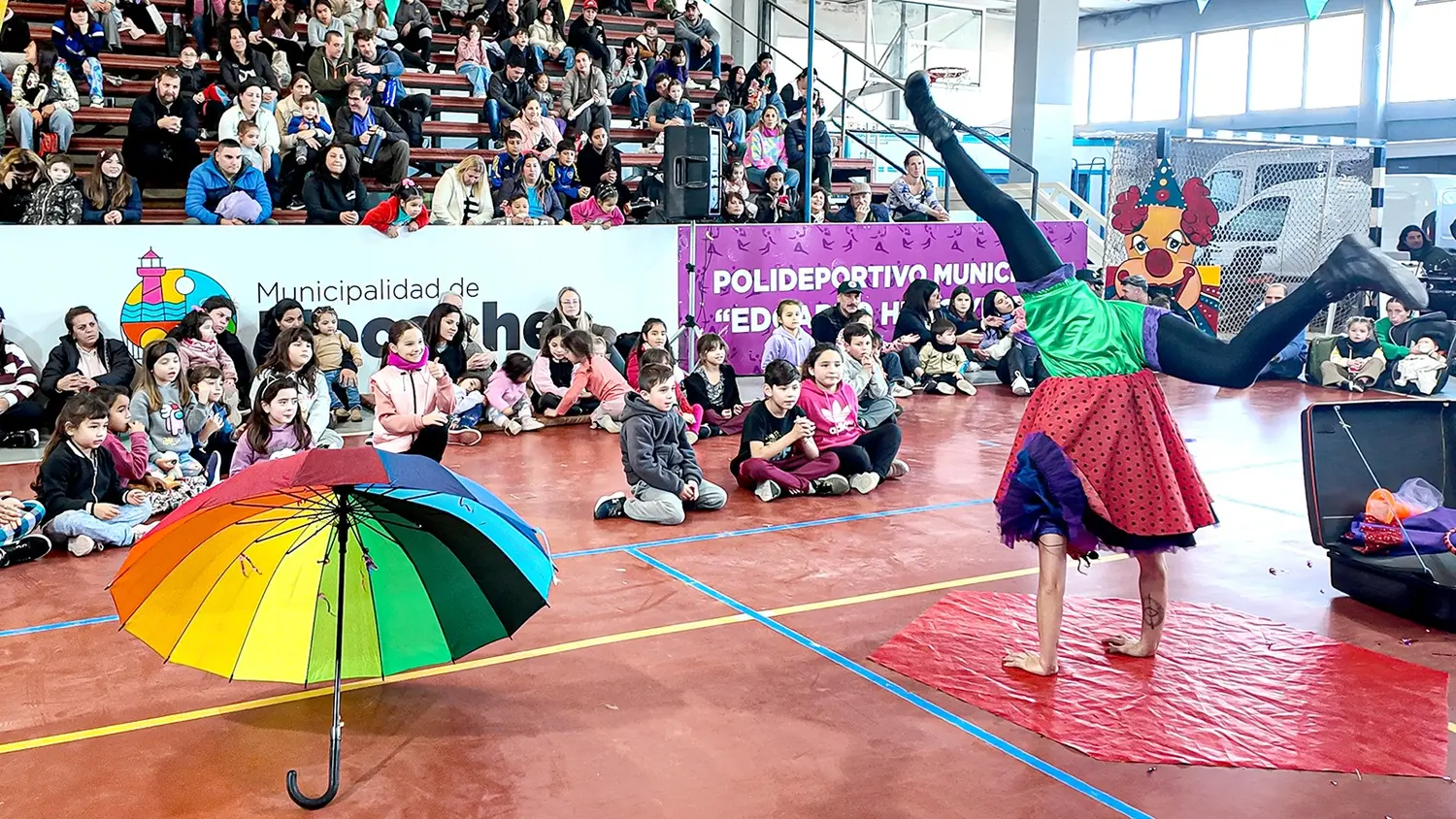 Mucho público asistió a los espectáculos realizados en la tarde de ayer