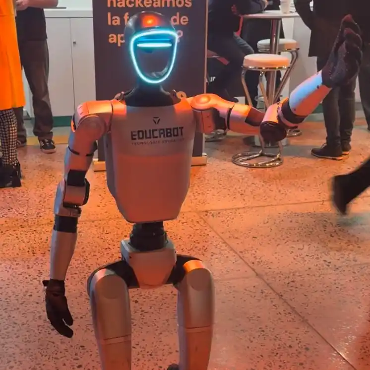 robot congreso innova21