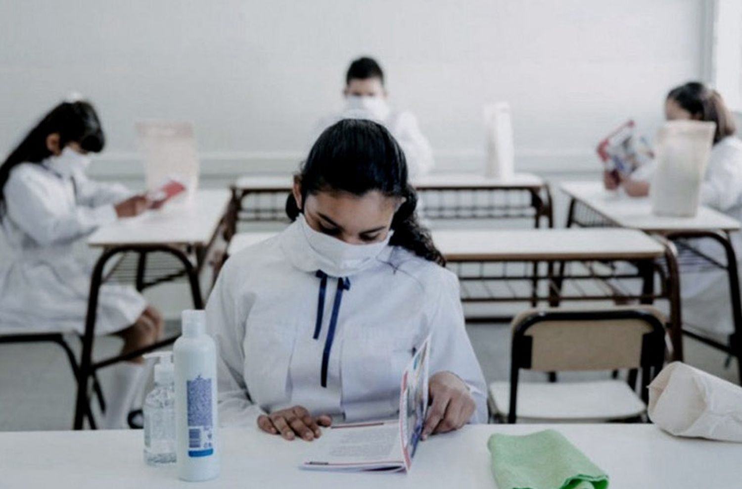 El gobierno porteño no acató el fallo de la Justicia Federal y sostiene las clases presenciales