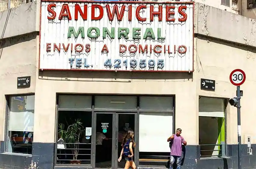 Asaltaron a mano armada la sanwichería Monreal