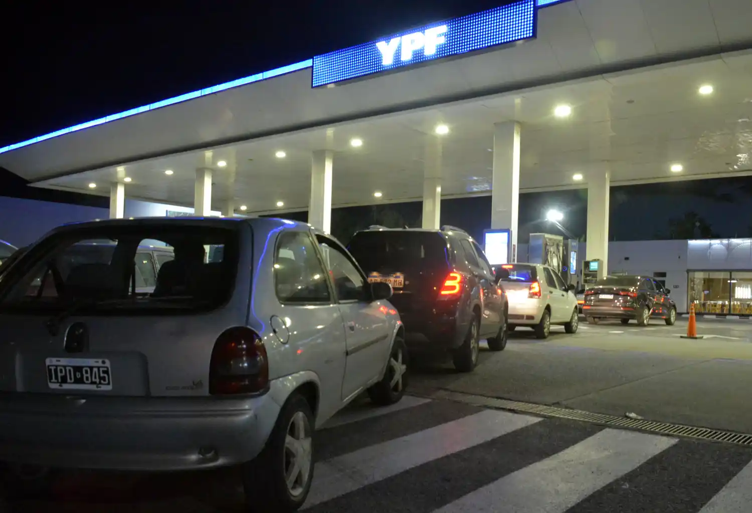 Falta de combustible,nafta gas oil - 1