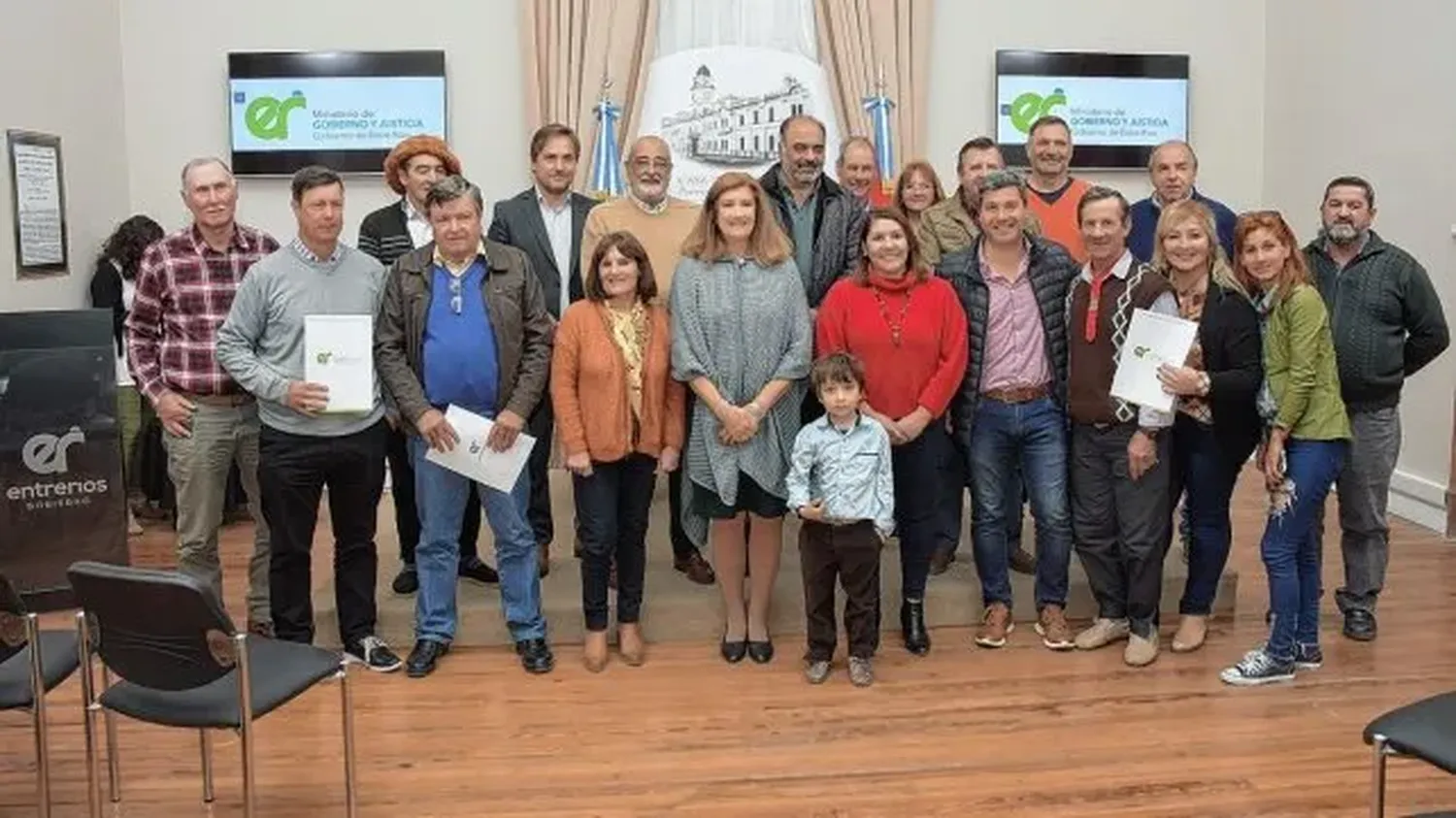 La provincia financia obras en centros rurales de población