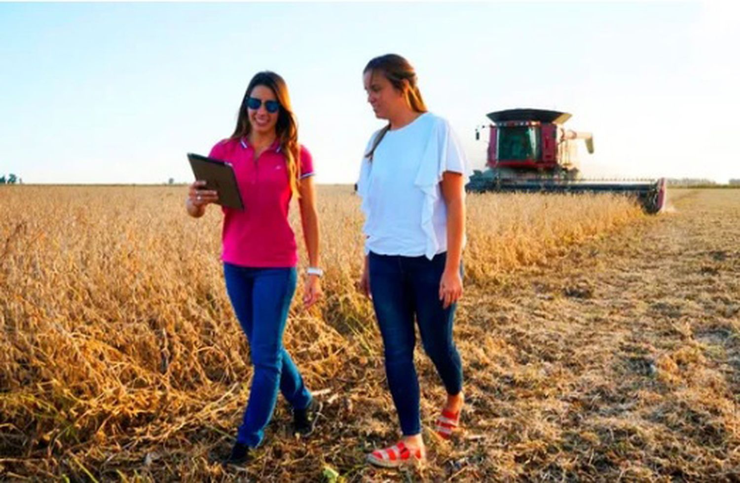 Mujeres rurales. Se celebra el papel decisivo que ocupan en el campo