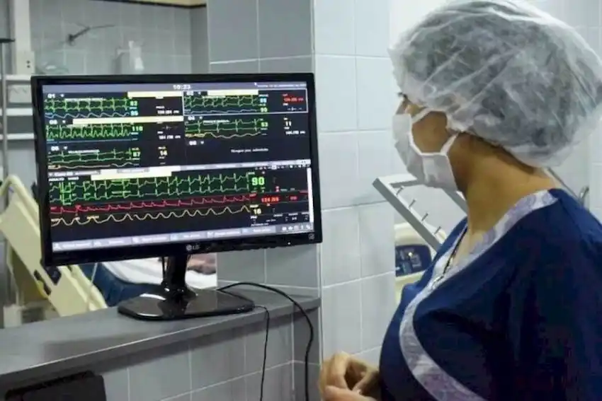 El 65% de las terapias intensivas, con pacientes menores de 60 años