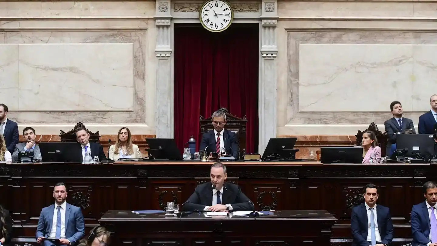 Manuel Adorni finalmente no irá al Senado para brindar su informe de gestión. (Foto: Cámara de Diputados)