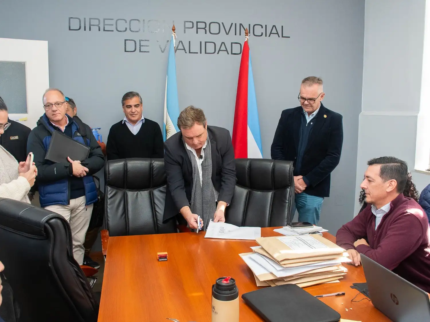 Entre Ríos invierte más de $3.000 millones en maquinaria vial por primera vez en 15 años