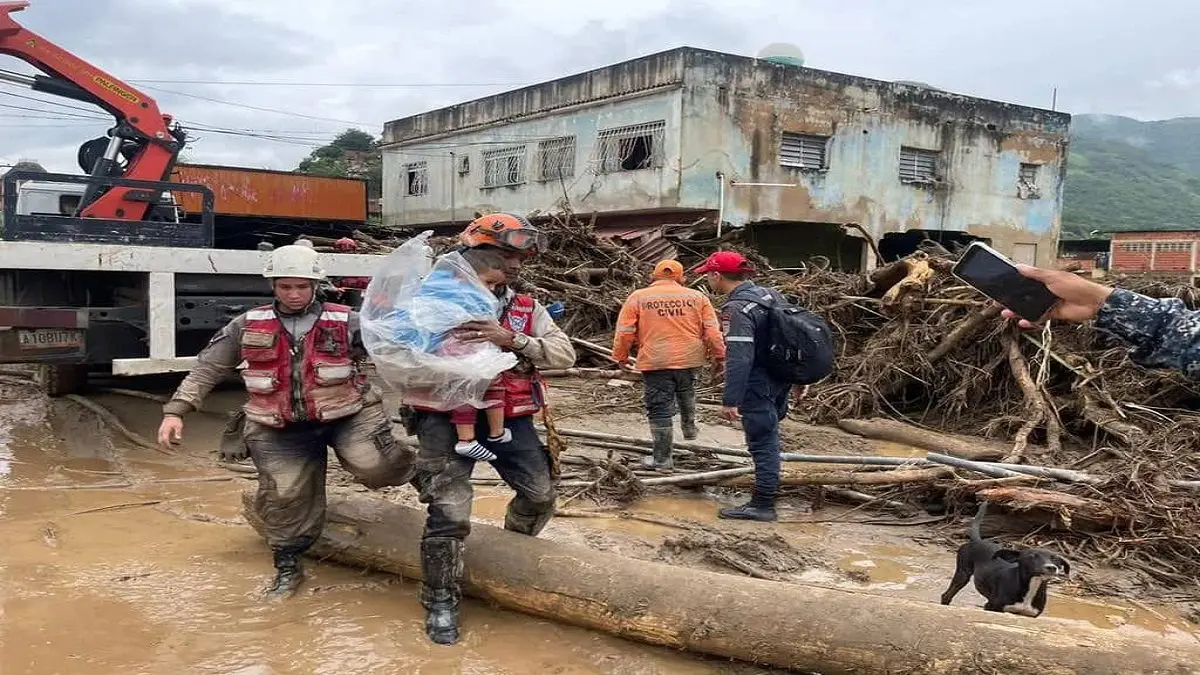MADURO DECRETA ZONA DE DESASTRE y 3 días de duelo, por tragedia de Las Tejerías