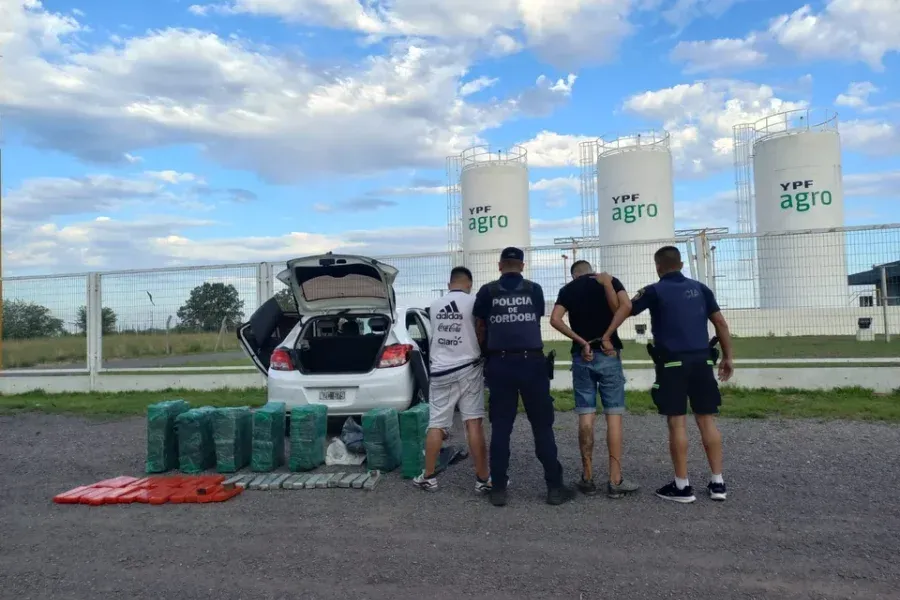 Fuertes condenas para dos hombres que intentaron pasar por San Francisco 500 kilos de marihuana