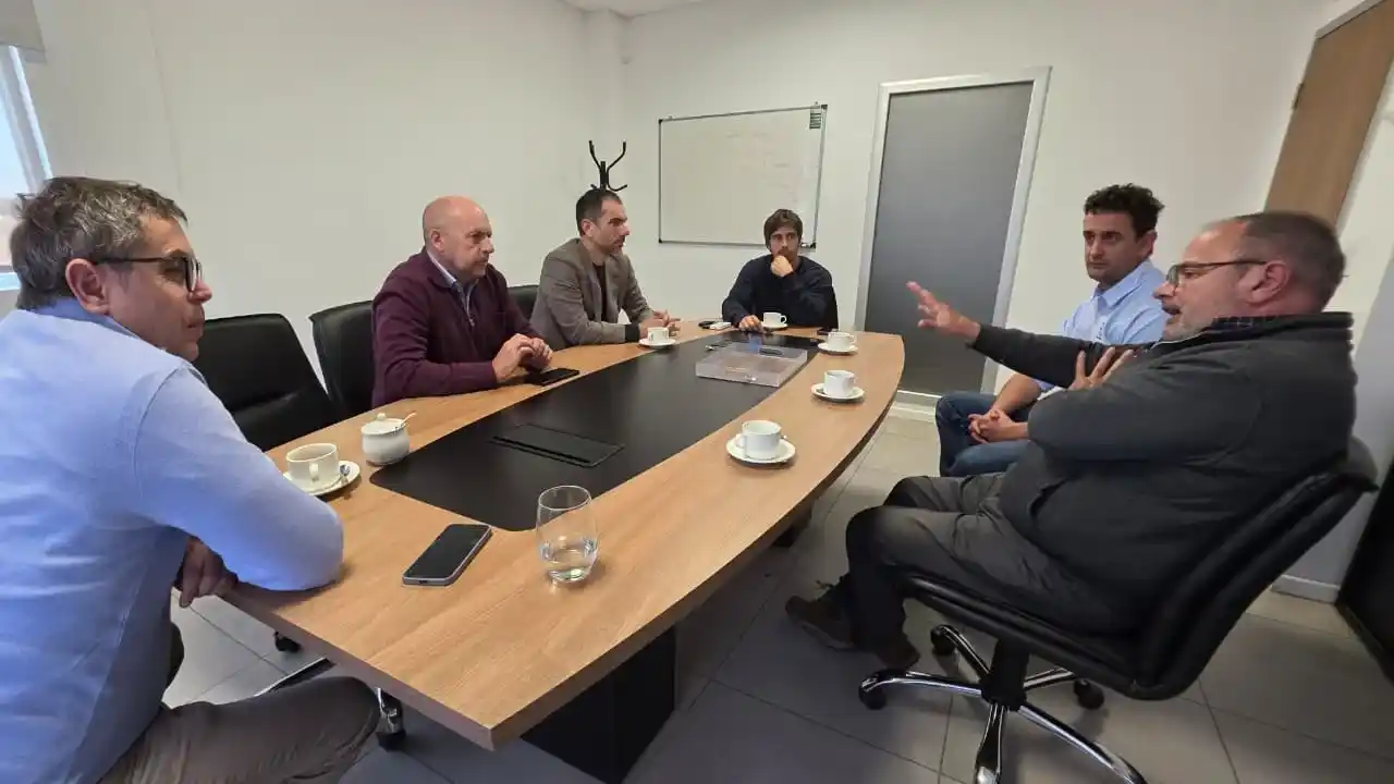 El senador del PRO estuvo en Chacabuco.