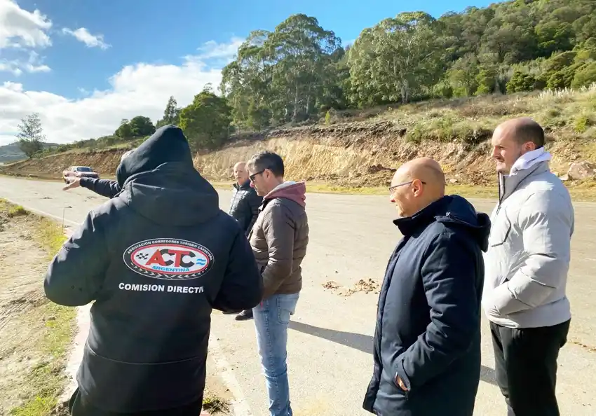 Verificación. La elevada por Roberto Argento, de la ACTC, en el escenario balcarceño