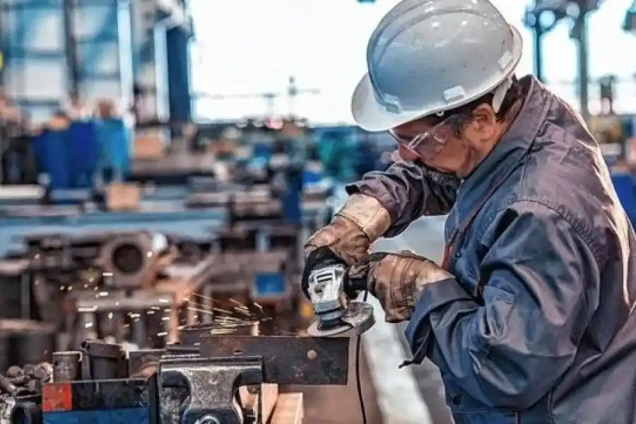 La respuesta está en el corazón productivo - Por Roberto Mirabella