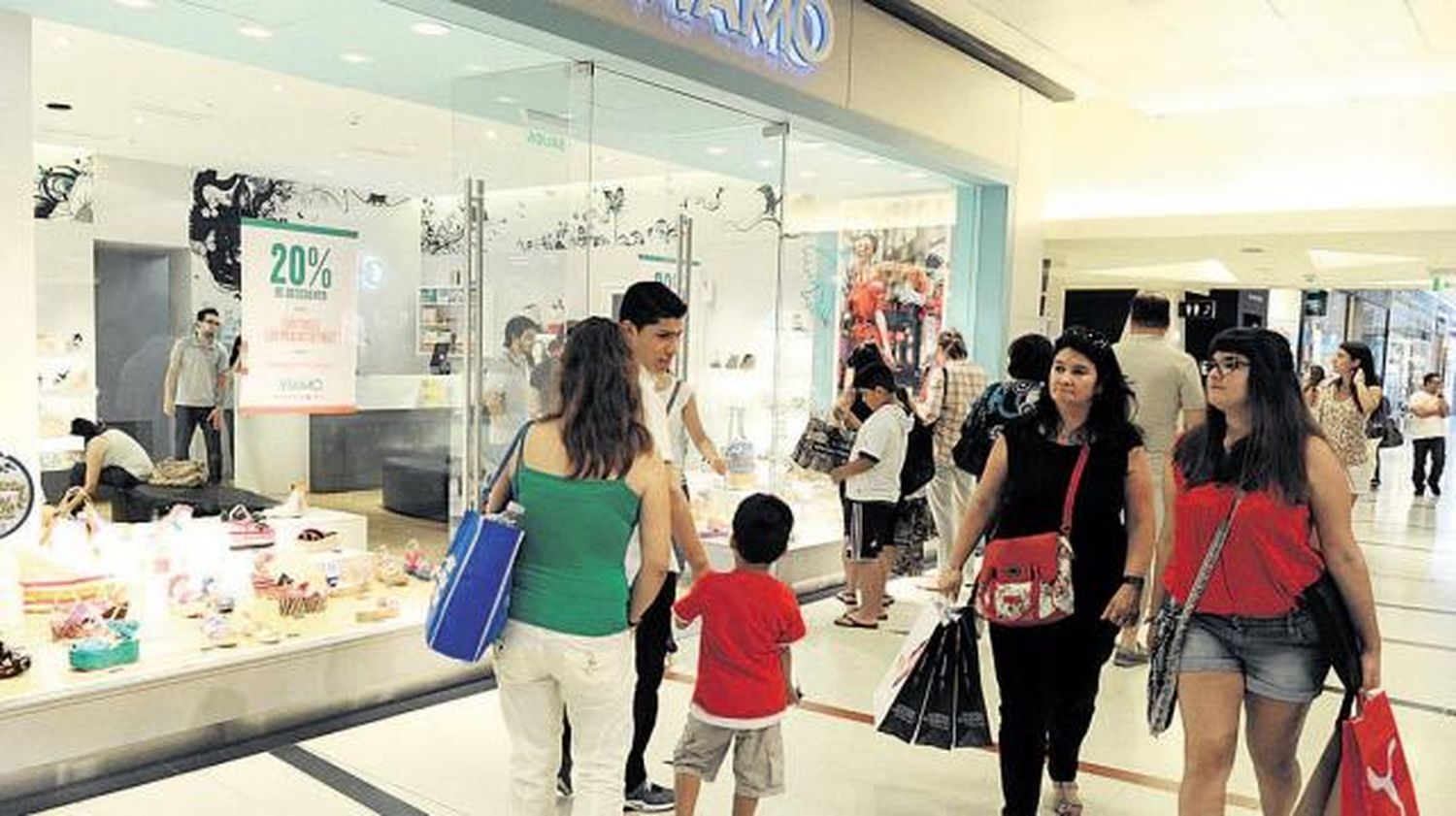 Vuelven compras al contado y se esfuman las financiadas