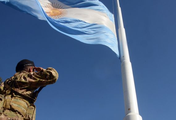 Con una serie de actividades, el Ejército abre sus puertas para los vecinos