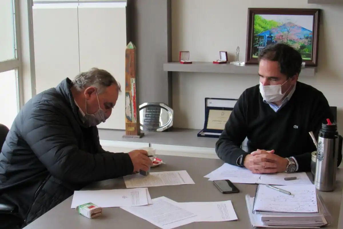 La empresa Pitón realizará el ensanchamiento de avenida Perón en Larroque