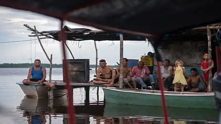 ¿Y LA MISIÓN ROBINSON? En Venezuela aún hay gente que no sabe leer ni escribir (+Crónica)