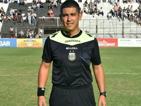 Atlético de Rafaela y 9 de Julio ya tienen árbitros confirmados para definir su pase a semifinales