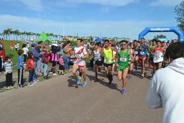 Se corrió el maratón Aniversario de Gualeguay