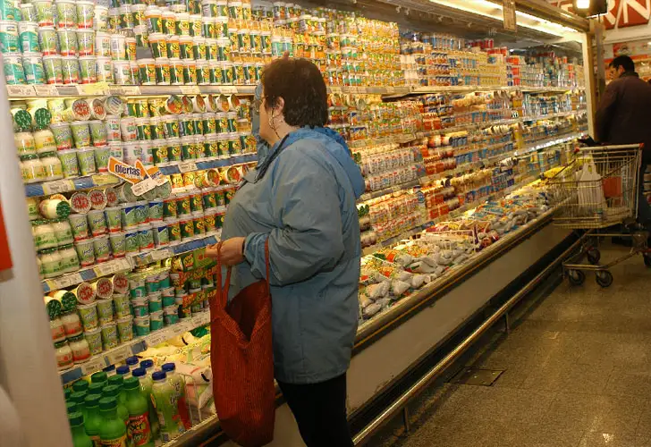 Según el Indec, el consumo sigue en baja