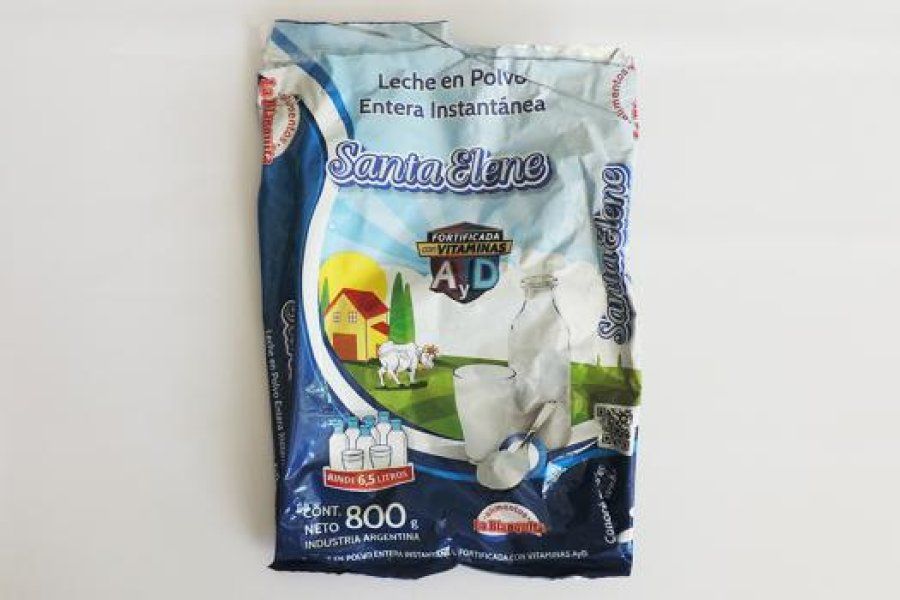 Advierten sobre la leche en polvo entera instantánea y fortificada con vitamina A y D de la marca Santa Elene