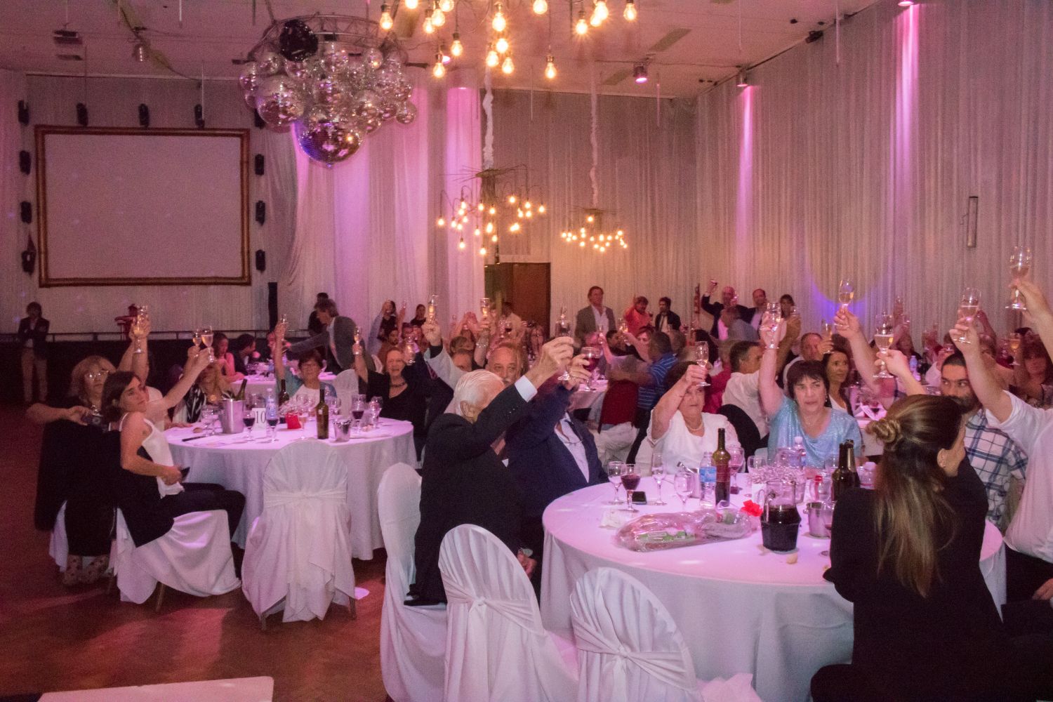 La Fundación del Hospital de Niños tuvo su 7ma. cena show