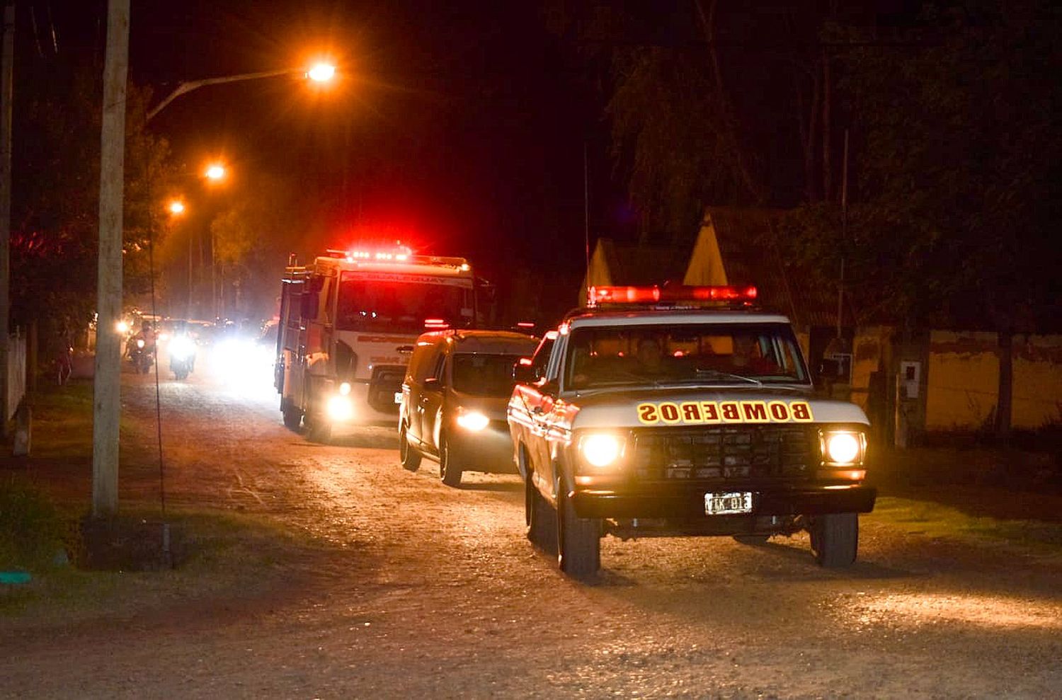 Bomberos de Carbó adquirió un vehículo con kit forestal
