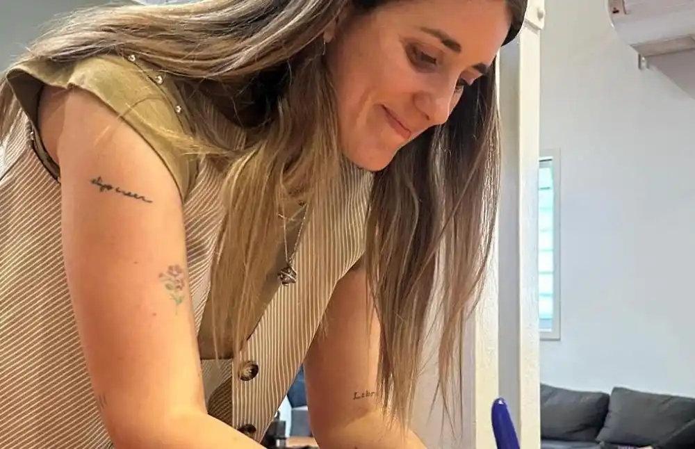  Antonela Ciparelli Moreno tiene 30 años y es oriunda de Bragado.