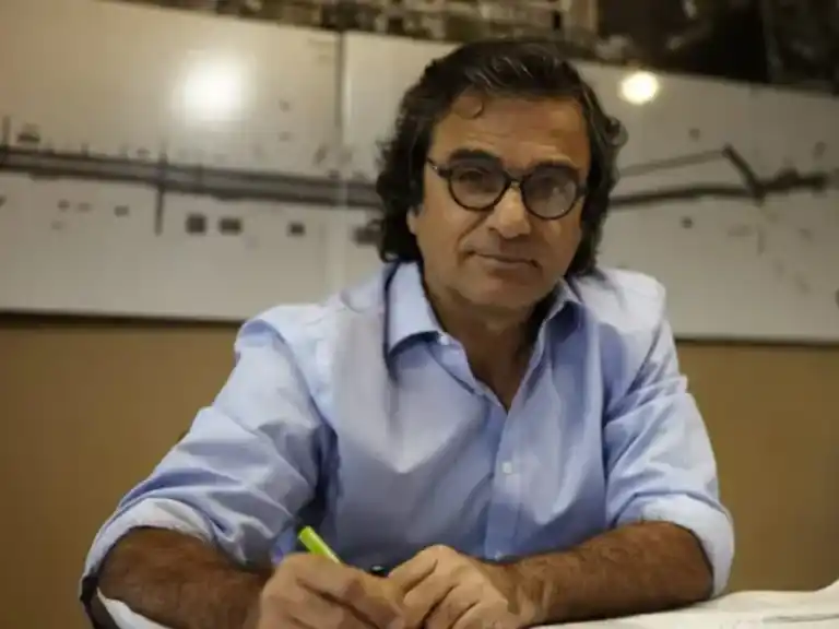 Desplazaron a Carlos Frugoni, el funcionario que reconoció tener propiedades sin declarar en Miami