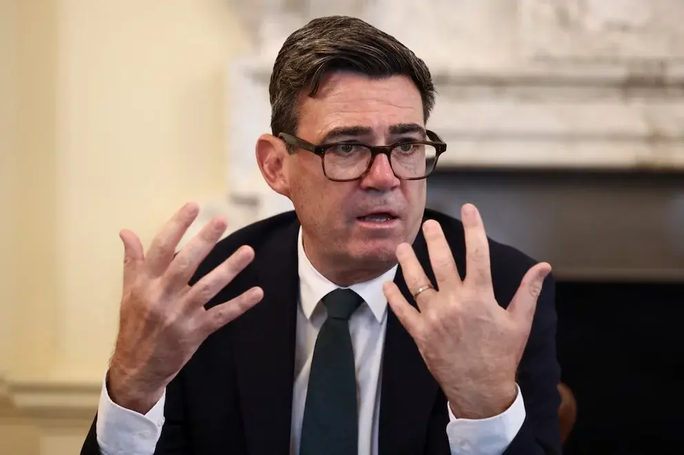 El premier británico Andy Burnham