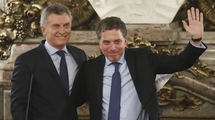 "La Argentina está a un paso del colapso económico (de nuevo)", según la revista Forbes