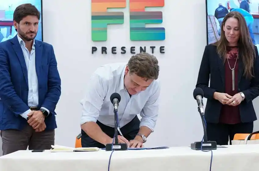 El Ministerio de Seguridad firmó un convenio de desarme voluntario con la ANMaC