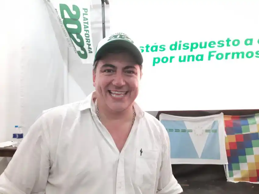 PAOLTRONI LANZÓ SU CANDIDATURA PARA GOBERNADOR