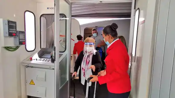 Abiertos los cielos en Colombia con 15 mil viajeros en once días