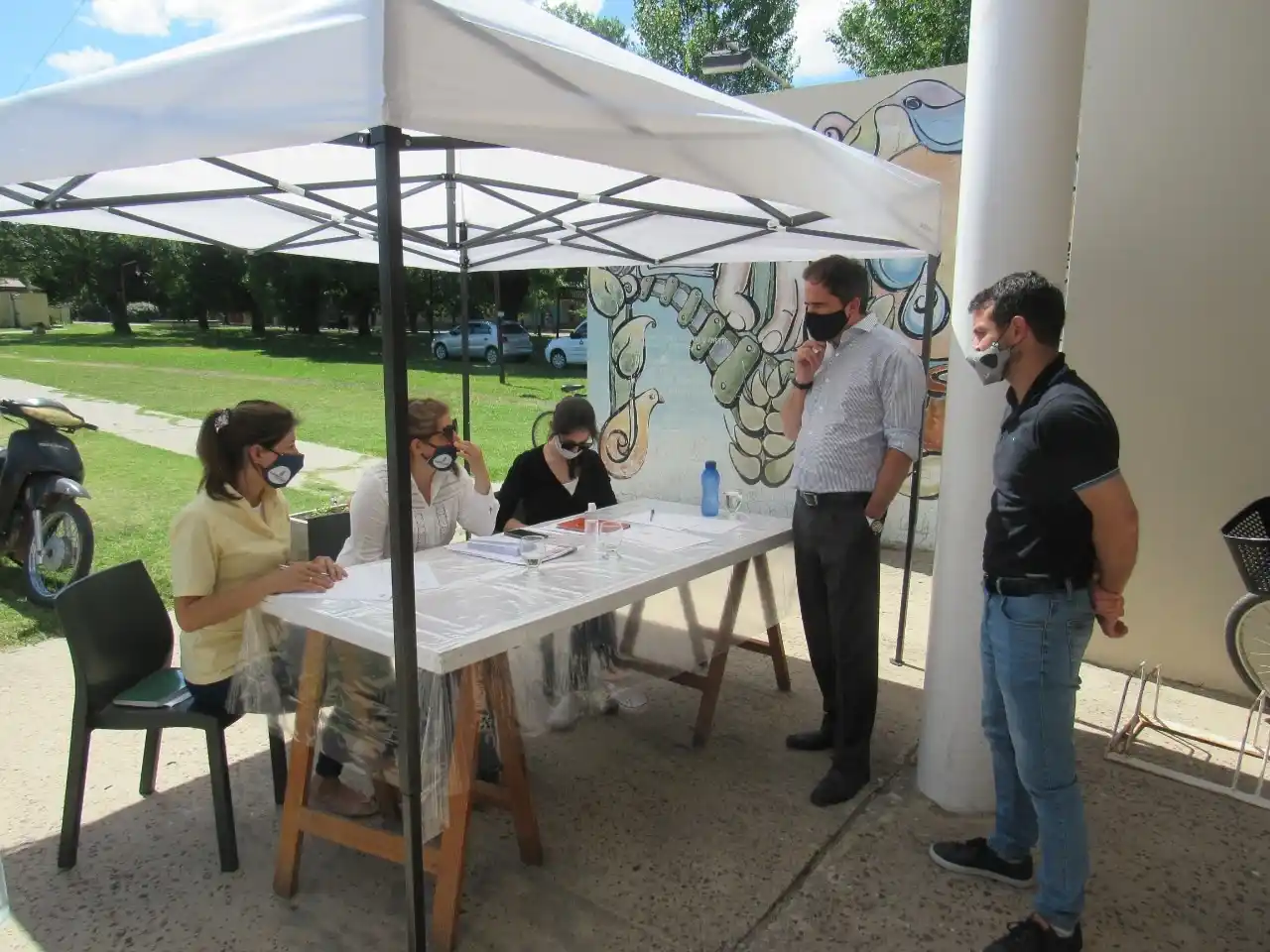 Se realizó este miércoles la entrega de la Tarjeta Alimentar en Larroque