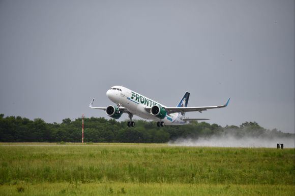 Frontier Airlines recibe el Airbus número 100 y se sigue expandiendo